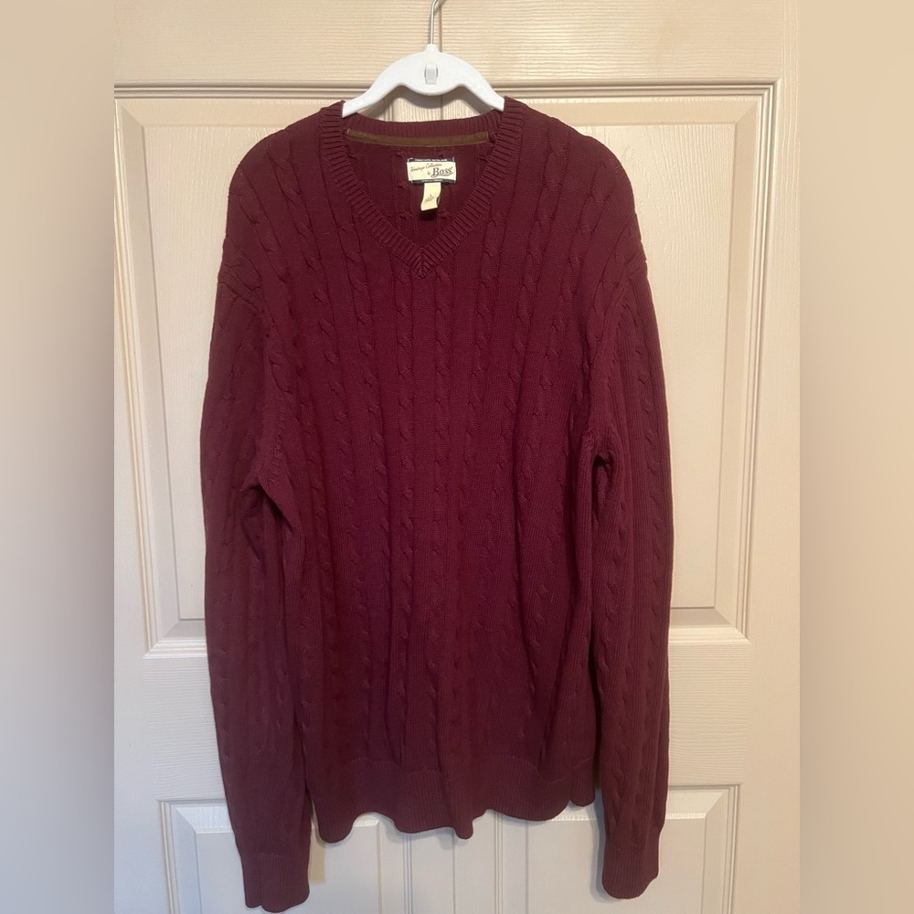 Bass Men's Burgundy Cable Knit Crewneck Sweater